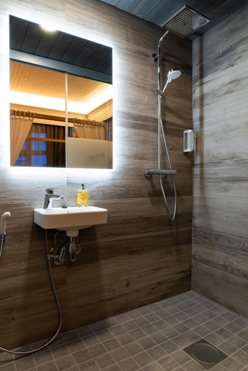 De Gamlas Hem Hotel&restaurant Hotell 3*